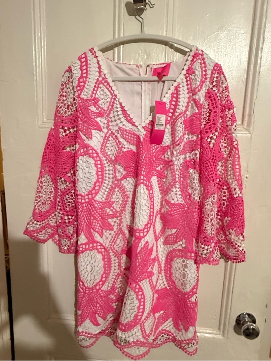 Lilly Pulitzer Dresses & Skirts - Lilly Pulitzer Hot Pink and White Crochet Lace Dress
